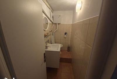 Spațiu comercial, de 60 mp, în Ultracentral - 4