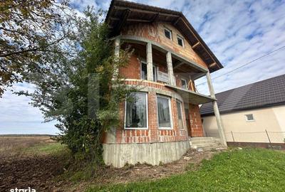 Casă cu 3 camere în Agriș - 8