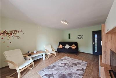 Apartament cu 2 camere decomandat, mobilat în Tractorul - 2