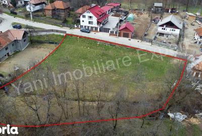 Teren de 1858 mp, în Albești