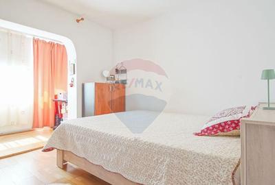 De vanzare 4 camere Racadau-zona Parcul Trandafirilor - 17