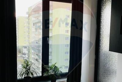 Apartament cu 2 camere decomandat în Central - 2