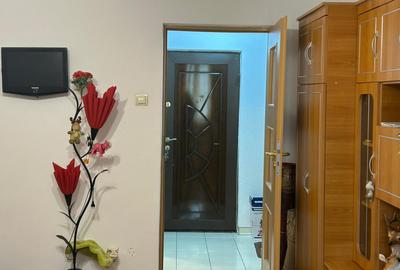 Garsonieră semidecomandată în Calea București - 2