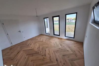 Casă cu 4 camere cu Teren 600 Mp în Central - 6