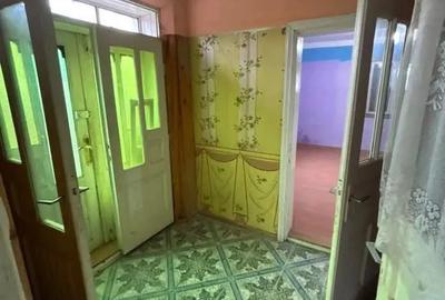 De vanzare casa la 10 min de Roman, 3 camere 2 bai, teren 585 mp, 39.000 euro - 9