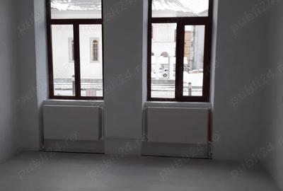 Spațiu comercial, de 150 mp, în Central - 5