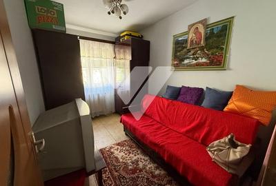 Apartament 3 camere decomandat etaj 2 zona Vasile Aaron Sibiu - 5