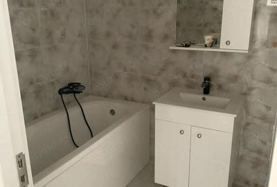 Apartament cu 3 camere decomandat în Berceni - 2