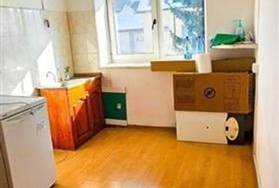Imobil in bloc de apartamente, pivnita generoasa,aria piata Astra,Brasov - 5