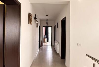 Casă cu 6 camere cu Teren 509 Mp în Sânandrei - 2