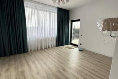 Casă cu 4 camere cu Teren 330 Mp în Central - 4
