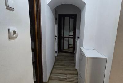 Apartament cu 2 camere decomandat în Ultracentral - 2