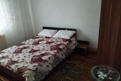 Apartament cu 3 camere decomandat în Micro 3 - 2