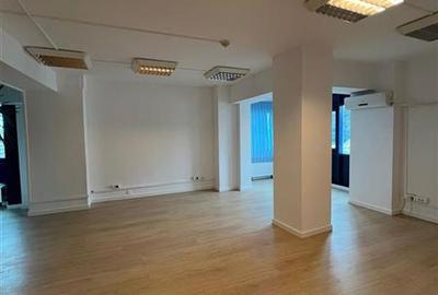 Birou, de 2,000 mp, în Centrul Civic - 3