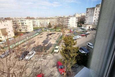 Apartament cu 3 camere semidecomandat, mobilat în Casa de Cultură - 12