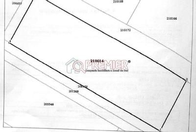 Teren de 500 mp, în Apărătorii Patriei - 3
