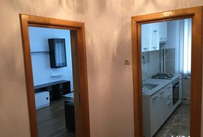 Apartament cu 2 camere decomandat în Circumvalațiunii - 7