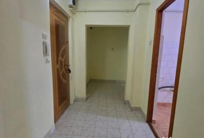 Spațiu comercial, de 60 mp, în Spitalului - 2