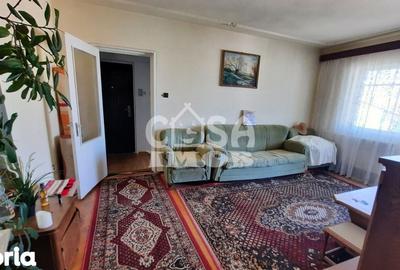 Apartament cu 2 camere semidecomandat în Micro 6 - 2
