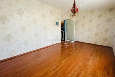 Apartament cu 3 camere decomandat în Rahova - 2