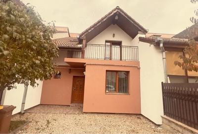 Casă cu 4 camere cu Teren 176 Mp în Șelimbăr - 1