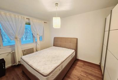Apartament cu 2 camere decomandat în 1 Mai - 9