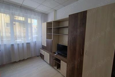 Inchiriez garsoniera renovata recent in zona Rogerius langa ?coala 11 - 2