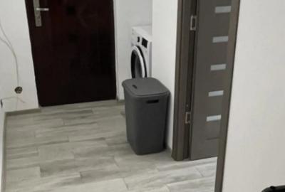 Vand apartament caransebes cazarmii etaj 3 - 1