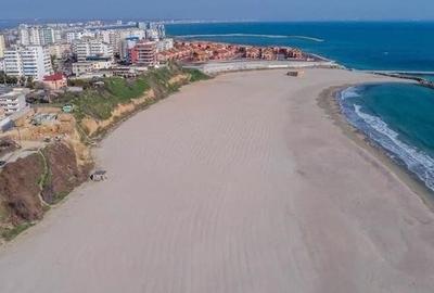 Apartament cu 4 camere decomandat în City Park Mall