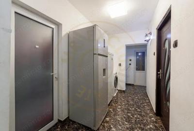 Apartament cu 3 camere decomandat în Negru Vodă - 2