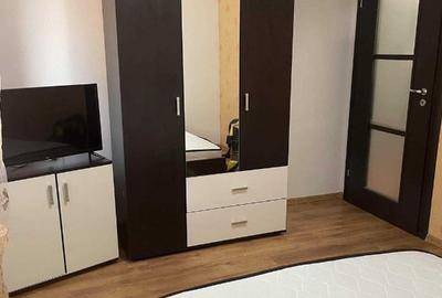 Apartament cu 2 camere decomandat în Olteniței - 3