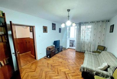 4 camere, 80 mp , etaj 4, zona Balcescu, Aleea Parcului - 1
