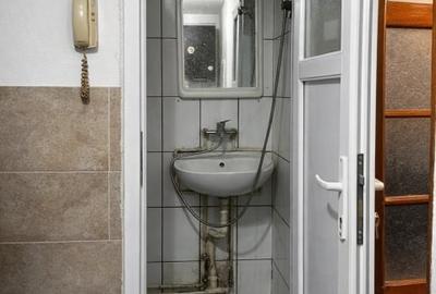 Garsonieră decomandată, mobilată în Buziașului - 5