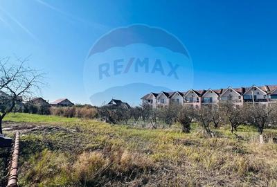 Teren Construcții intravilan de 1387 mp, în Vest - 5