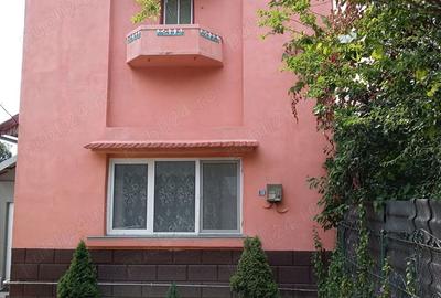 Casa in zona centrala de inchiriat - 11