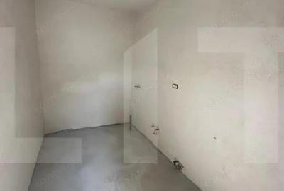 Casă cu 7 camere cu Teren 600 Mp în Bujac - 9