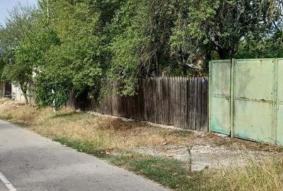 Casă cu 2 camere cu Teren 3000 Mp în Diculești - 6