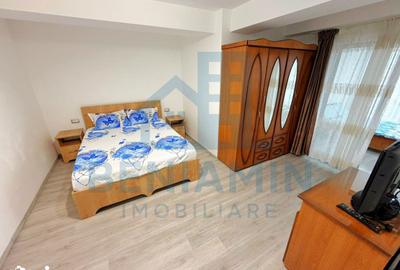 Apartament cu 3 camere decomandat în George Enescu - 2