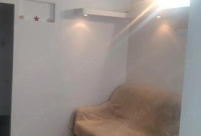 Garsonieră nedecomandată în Central - 3