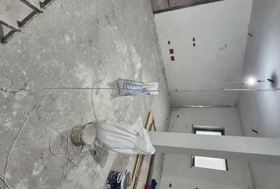 Spațiu comercial, de 280 mp, în Central - 3