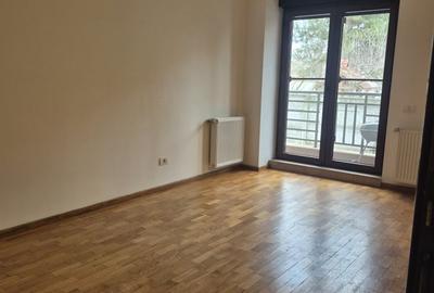 Apartament cu 3 camere decomandat în Băneasa - 2