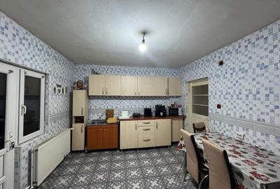Casă cu 4 camere în Frătești - 7