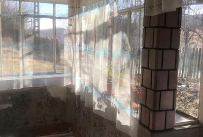 Casă cu 4 camere în Central - 8