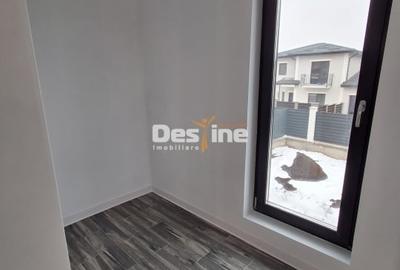 Duplex cu 4 camere cu Teren 325 Mp în Valea Adâncă - 8
