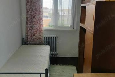 Vand garsoniera etaj 3