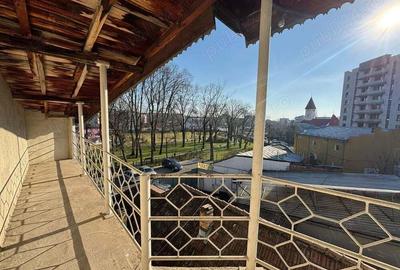 Casă cu 6 camere în Central - 4