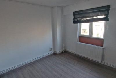 3 Camere1992, CENTRALA  2 Bai RENOVAT Lizeanu Lacul Tei Maica Domnului Parc circ - 14