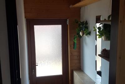 Apartament cu 3 camere semidecomandat în Central - 3