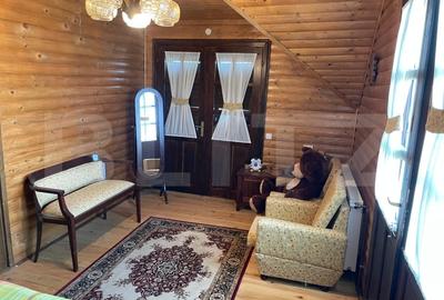 Cabana deosebita in Campenesti - un refugiu modern cu priveliste superba la lac Cabana deosebita in Campenesti - un refugiu modern cu priveliste superba la lac - 11