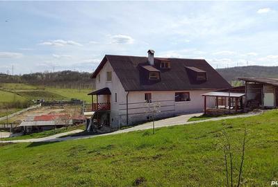 Casă cu 6 camere în Hunedoara - 10